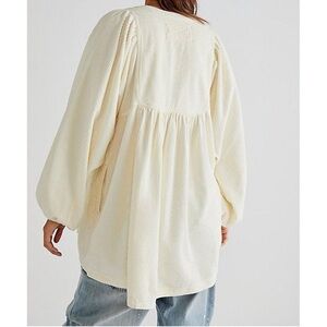 BNWOT Free People - We The Free Oversized Cream Buttoned Tunic Top